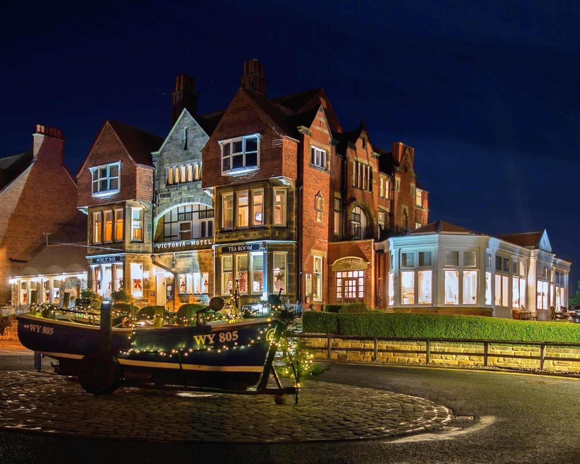 Victoria Hotel Robin Hood's Bay Exterior foto